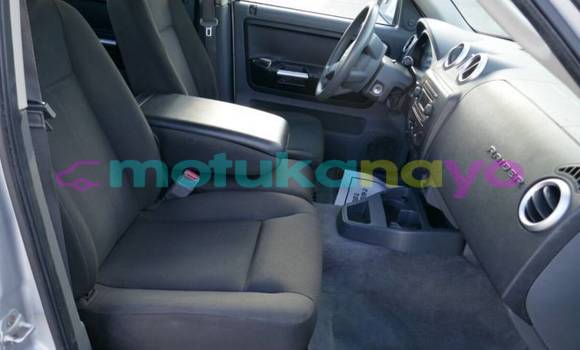 Buy Import Mitsubishi Raider Silver Car in Aketi in Haut-Congo Buy Import Mitsubishi Raider Silver Car in Aketi in Haut-Congo