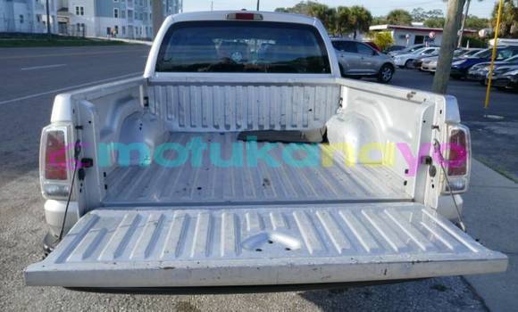 Buy Import Mitsubishi Raider Silver Car in Aketi in Haut-Congo Buy Import Mitsubishi Raider Silver Car in Aketi in Haut-Congo