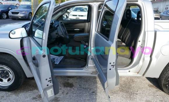 Buy Import Mitsubishi Raider Silver Car in Aketi in Haut-Congo Buy Import Mitsubishi Raider Silver Car in Aketi in Haut-Congo