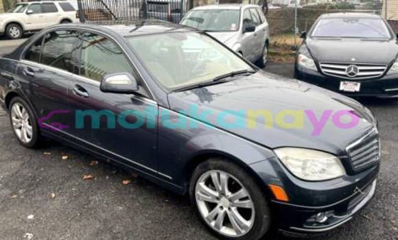 Buy Import Mercedes‒Benz 300–Series Silver Car in Import - Dubai in Bandundu Buy Import Mercedes‒Benz 300–Series Silver Car in Import - Dubai in Bandundu