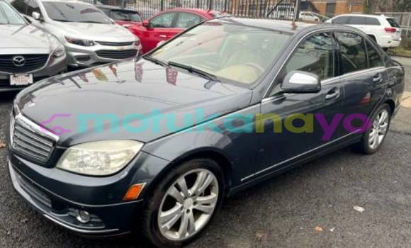 Buy Import Mercedes‒Benz 300–Series Silver Car in Import - Dubai in Bandundu Buy Import Mercedes‒Benz 300–Series Silver Car in Import - Dubai in Bandundu