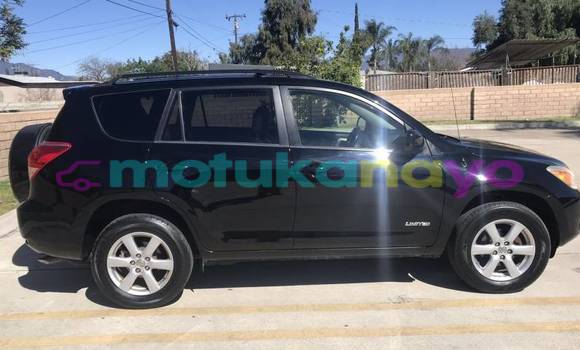 Buy Import Toyota RAV4 Black Car in Banalia in Haut-Congo Buy Import Toyota RAV4 Black Car in Banalia in Haut-Congo