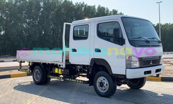 Acheter Import Utilitaire Mitsubishi L400 Blanc à Import - Dubai, Bandundu