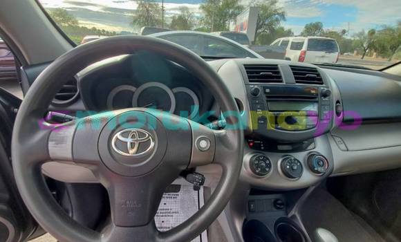Buy Import Toyota RAV 4 Beige Car in Binga in Equateur Buy Import Toyota RAV 4 Beige Car in Binga in Equateur