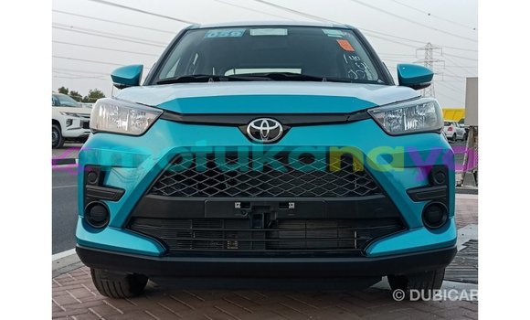 Buy Import Toyota HiAce Blue Truck in Import - Dubai in Bandundu Buy Import Toyota HiAce Blue Truck in Import - Dubai in Bandundu