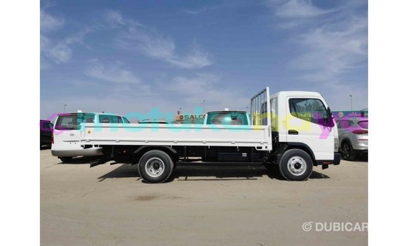 Buy Import Mitsubishi L400 White Truck in Import - Dubai in Bandundu Buy Import Mitsubishi L400 White Truck in Import - Dubai in Bandundu