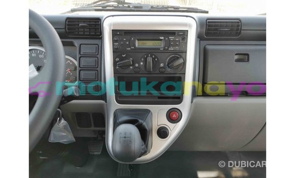 Buy Import Mitsubishi L400 White Truck in Import - Dubai in Bandundu Buy Import Mitsubishi L400 White Truck in Import - Dubai in Bandundu