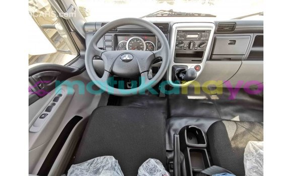 Buy Import Mitsubishi L400 White Truck in Import - Dubai in Bandundu Buy Import Mitsubishi L400 White Truck in Import - Dubai in Bandundu