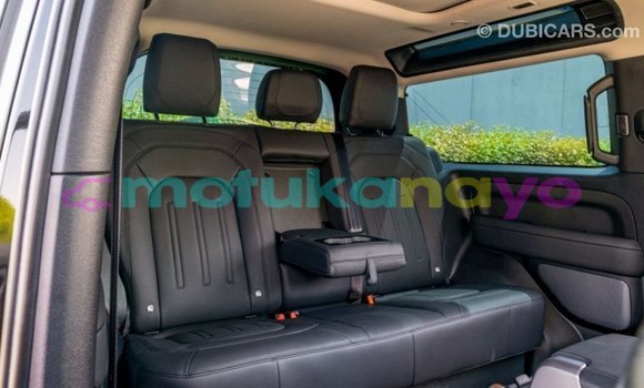 Acheter Import Voiture Land Rover Defender Noir à Import - Dubai, Bandundu Acheter Import Voiture Land Rover Defender Noir à Import - Dubai, Bandundu