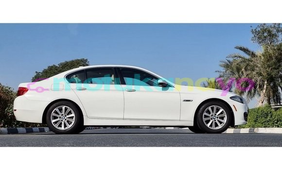 Buy Import BMW C White Bike in Import - Dubai in Bandundu Buy Import BMW C White Bike in Import - Dubai in Bandundu