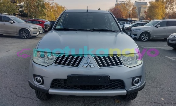 Buy Import Mitsubishi L200 Silver Car in Kinshasa in Kinshasa Buy Import Mitsubishi L200 Silver Car in Kinshasa in Kinshasa