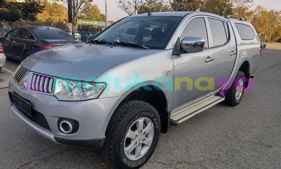 Buy Import Mitsubishi L200 Silver Car in Kinshasa in Kinshasa Buy Import Mitsubishi L200 Silver Car in Kinshasa in Kinshasa