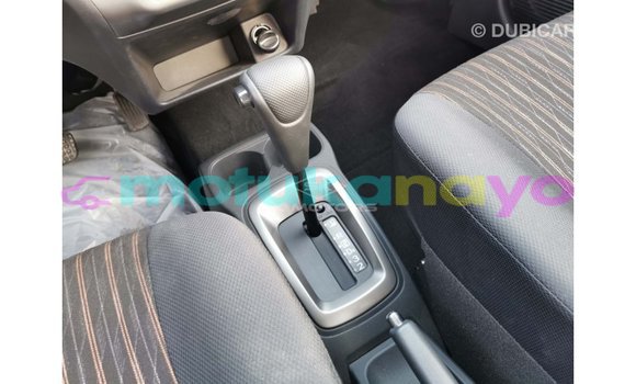 Buy Import Toyota HiAce Black Truck in Import - Dubai in Bandundu Buy Import Toyota HiAce Black Truck in Import - Dubai in Bandundu