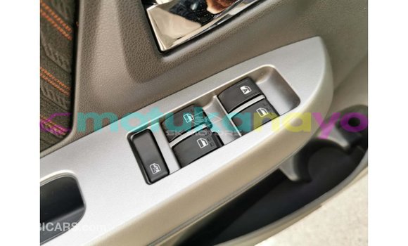 Buy Import Toyota HiAce Black Truck in Import - Dubai in Bandundu Buy Import Toyota HiAce Black Truck in Import - Dubai in Bandundu