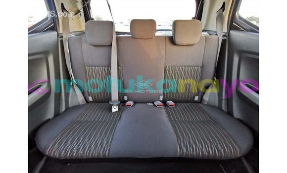 Buy Import Toyota HiAce Black Truck in Import - Dubai in Bandundu Buy Import Toyota HiAce Black Truck in Import - Dubai in Bandundu