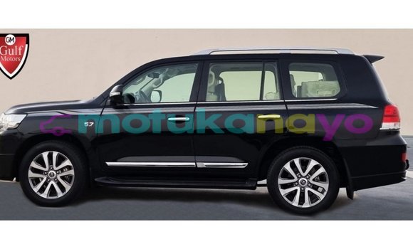 Buy Import Toyota Land Cruiser Black Car in Import - Dubai in Bandundu Buy Import Toyota Land Cruiser Black Car in Import - Dubai in Bandundu