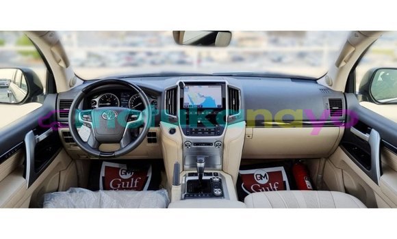 Buy Import Toyota Land Cruiser Black Car in Import - Dubai in Bandundu Buy Import Toyota Land Cruiser Black Car in Import - Dubai in Bandundu
