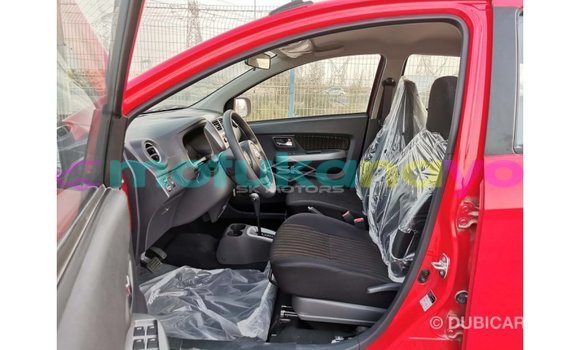 Buy Import Toyota HiAce Red Truck in Import - Dubai in Bandundu Buy Import Toyota HiAce Red Truck in Import - Dubai in Bandundu