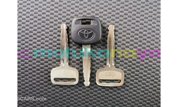 Buy Import Toyota DA White Truck in Import - Dubai in Bandundu Buy Import Toyota DA White Truck in Import - Dubai in Bandundu