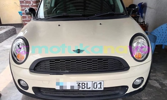 Buy Used Mini Cooper White Car in Kinshasa in Kinshasa Buy Used Mini Cooper White Car in Kinshasa in Kinshasa