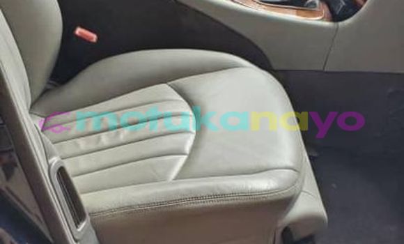 Buy Used Mercedes‒Benz E–Class Blue Car in Kinshasa in Kinshasa Buy Used Mercedes‒Benz E–Class Blue Car in Kinshasa in Kinshasa