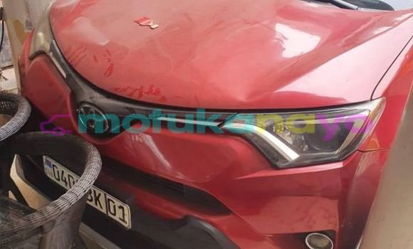 Acheter Occasion Voiture Toyota RAV4 Rouge à Kinshasa, Kinshasa Acheter Occasion Voiture Toyota RAV4 Rouge à Kinshasa, Kinshasa