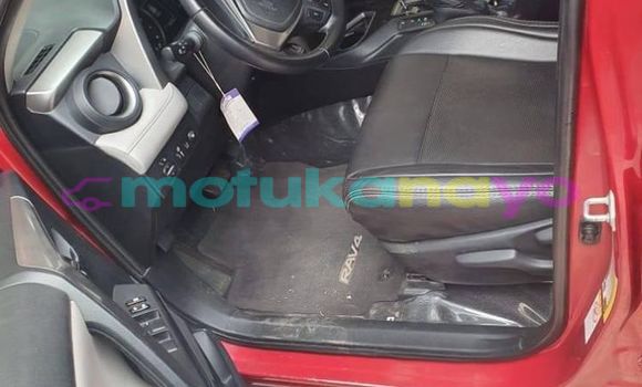 Acheter Occasion Voiture Toyota RAV4 Rouge à Kinshasa, Kinshasa Acheter Occasion Voiture Toyota RAV4 Rouge à Kinshasa, Kinshasa