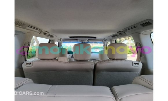 Buy Import Nissan Patrol White Car in Import - Dubai in Bandundu Buy Import Nissan Patrol White Car in Import - Dubai in Bandundu