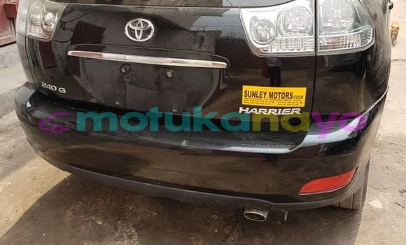 Acheter Occasion Voiture Toyota Harrier Noir à Kinshasa, Kinshasa Acheter Occasion Voiture Toyota Harrier Noir à Kinshasa, Kinshasa