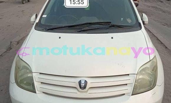 Acheter Occasion Voiture Toyota Ist Blanc à Kinshasa, Kinshasa Acheter Occasion Voiture Toyota Ist Blanc à Kinshasa, Kinshasa