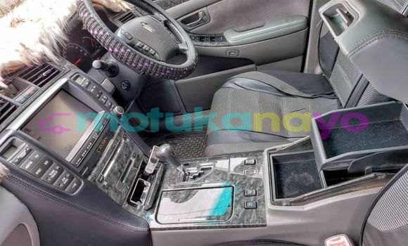 Acheter Occasion Voiture Toyota Crown Noir à Kinshasa, Kinshasa Acheter Occasion Voiture Toyota Crown Noir à Kinshasa, Kinshasa