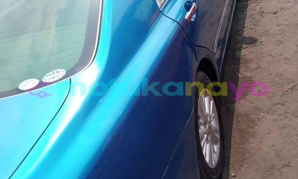 Acheter Occasion Voiture Toyota Crown Bleu à Kinshasa, Kinshasa Acheter Occasion Voiture Toyota Crown Bleu à Kinshasa, Kinshasa