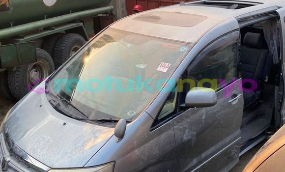 Acheter Occasion Voiture Toyota Alphard Bleu à Kinshasa, Kinshasa Acheter Occasion Voiture Toyota Alphard Bleu à Kinshasa, Kinshasa