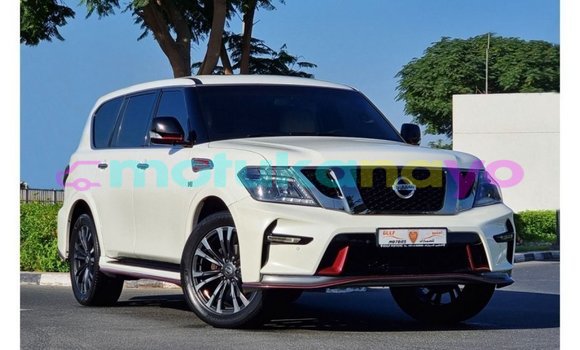 Buy Import Nissan Patrol White Car in Import - Dubai in Bandundu Buy Import Nissan Patrol White Car in Import - Dubai in Bandundu