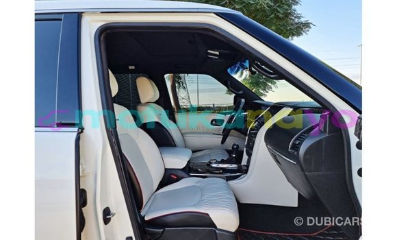 Buy Import Nissan Patrol White Car in Import - Dubai in Bandundu Buy Import Nissan Patrol White Car in Import - Dubai in Bandundu