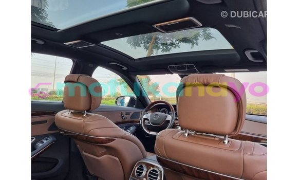 Buy Import Mercedes-Benz 190 (W201) Black Car in Import - Dubai in Bandundu Buy Import Mercedes-Benz 190 (W201) Black Car in Import - Dubai in Bandundu