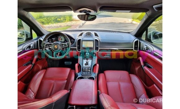 Buy Import Porsche Cayenne White Car in Import - Dubai in Bandundu Buy Import Porsche Cayenne White Car in Import - Dubai in Bandundu
