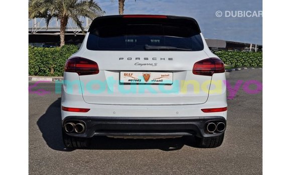 Buy Import Porsche Cayenne White Car in Import - Dubai in Bandundu Buy Import Porsche Cayenne White Car in Import - Dubai in Bandundu