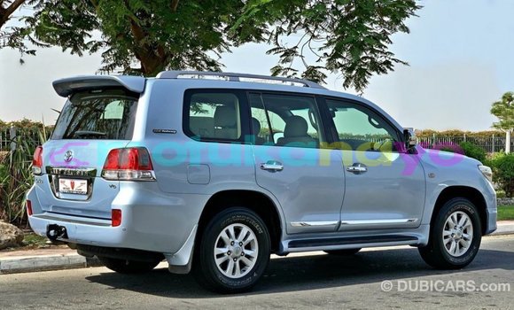 Buy Import Toyota Land Cruiser Blue Car in Import - Dubai in Bandundu Buy Import Toyota Land Cruiser Blue Car in Import - Dubai in Bandundu