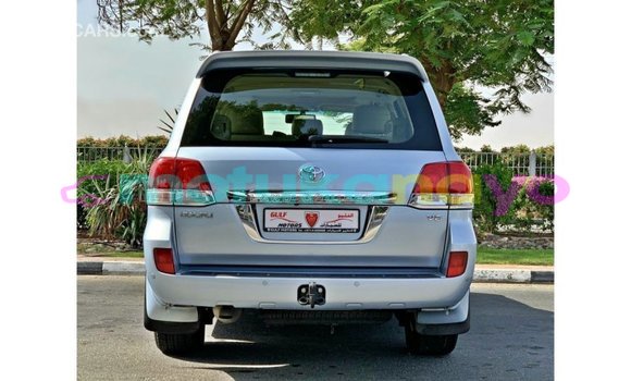 Buy Import Toyota Land Cruiser Blue Car in Import - Dubai in Bandundu Buy Import Toyota Land Cruiser Blue Car in Import - Dubai in Bandundu