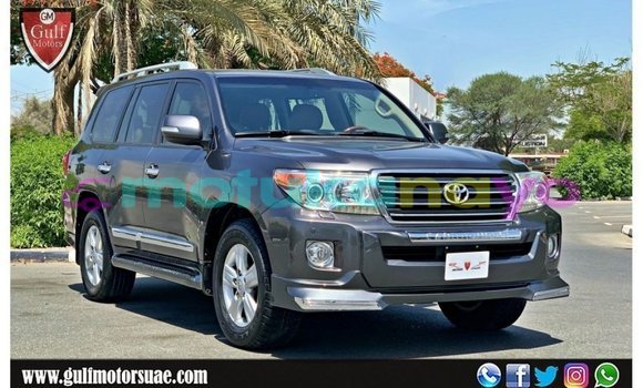 Buy Import Toyota Land Cruiser Other Car in Import - Dubai in Bandundu Buy Import Toyota Land Cruiser Other Car in Import - Dubai in Bandundu
