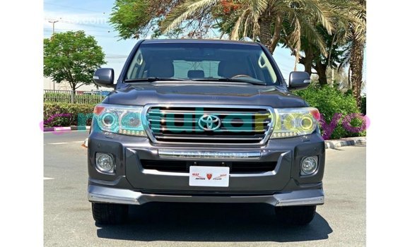 Buy Import Toyota Land Cruiser Other Car in Import - Dubai in Bandundu Buy Import Toyota Land Cruiser Other Car in Import - Dubai in Bandundu