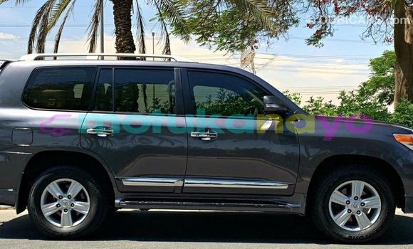 Buy Import Toyota Land Cruiser Other Car in Import - Dubai in Bandundu Buy Import Toyota Land Cruiser Other Car in Import - Dubai in Bandundu