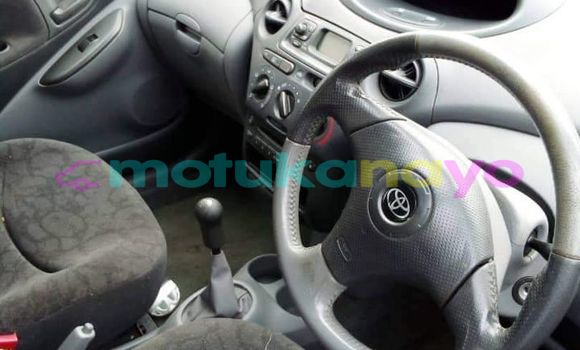 Acheter Occasion Voiture Toyota Yaris Gris à Kinshasa, Kinshasa Acheter Occasion Voiture Toyota Yaris Gris à Kinshasa, Kinshasa