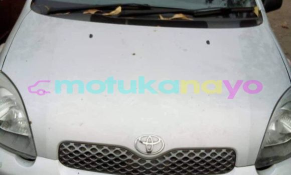 Acheter Occasion Voiture Toyota Yaris Gris à Kinshasa, Kinshasa Acheter Occasion Voiture Toyota Yaris Gris à Kinshasa, Kinshasa