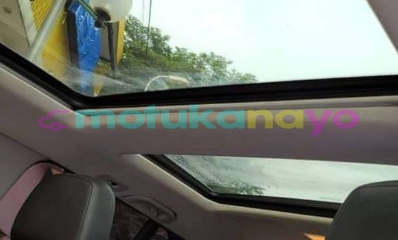 Acheter Occasion Voiture Mercedes‒Benz GLK–Class Gris à Kinshasa, Kinshasa Acheter Occasion Voiture Mercedes‒Benz GLK–Class Gris à Kinshasa, Kinshasa