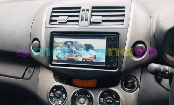 Acheter Occasion Voiture Toyota Vanguard Noir à Kinshasa, Kinshasa Acheter Occasion Voiture Toyota Vanguard Noir à Kinshasa, Kinshasa