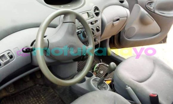 Buy Used Toyota Yaris Blue Car in Kinshasa in Kinshasa Buy Used Toyota Yaris Blue Car in Kinshasa in Kinshasa