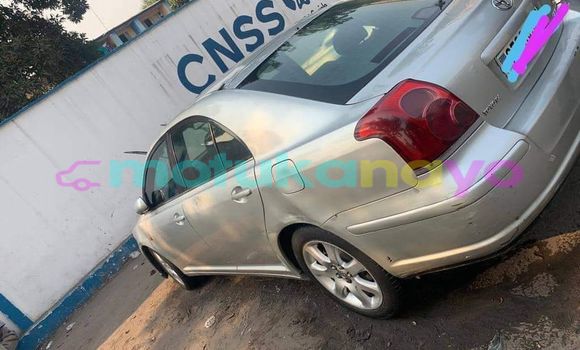 Buy Used Toyota Avensis Silver Car in Kinshasa in Kinshasa Buy Used Toyota Avensis Silver Car in Kinshasa in Kinshasa