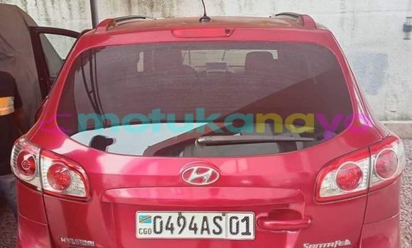 Acheter Occasion Voiture Hyundai Santa Fe Rouge à Kinshasa, Kinshasa Acheter Occasion Voiture Hyundai Santa Fe Rouge à Kinshasa, Kinshasa